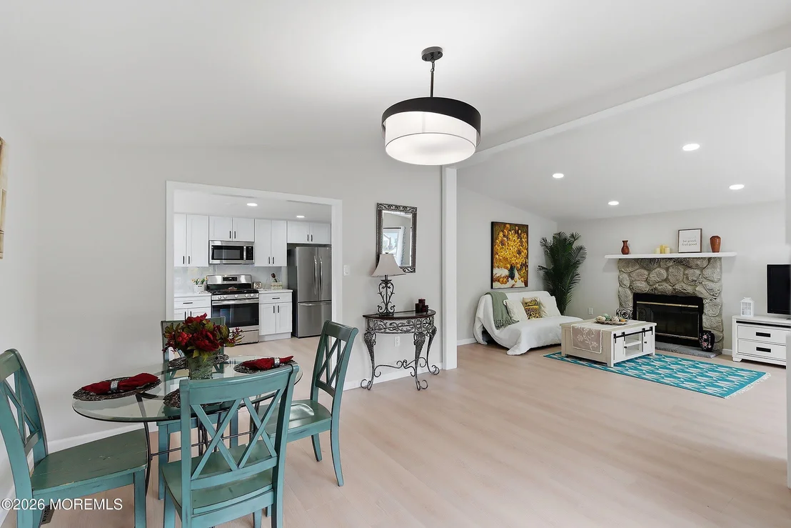 Photo of 27 Brookview Lane