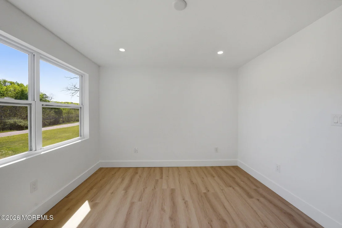 Photo of 194 Fort Plains Road