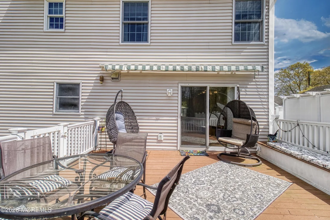 Photo of 502 Yew Drive