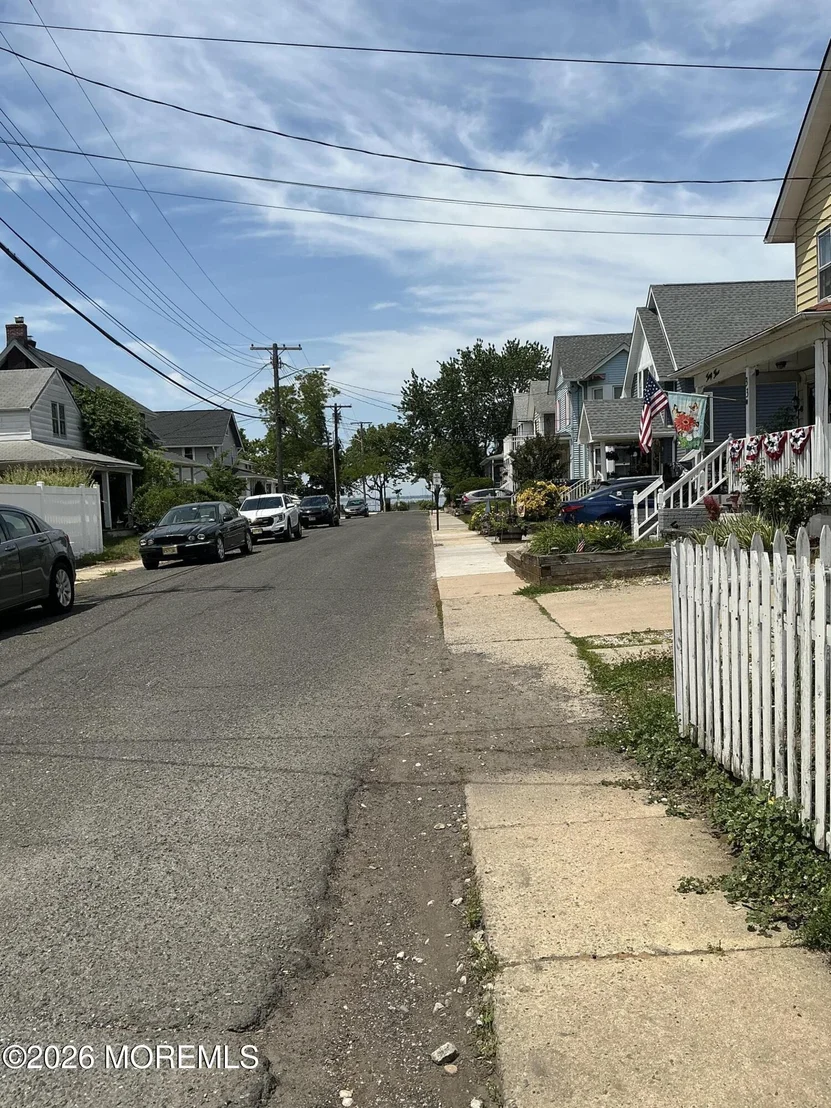 Photo of 37 Myrtle Avenue