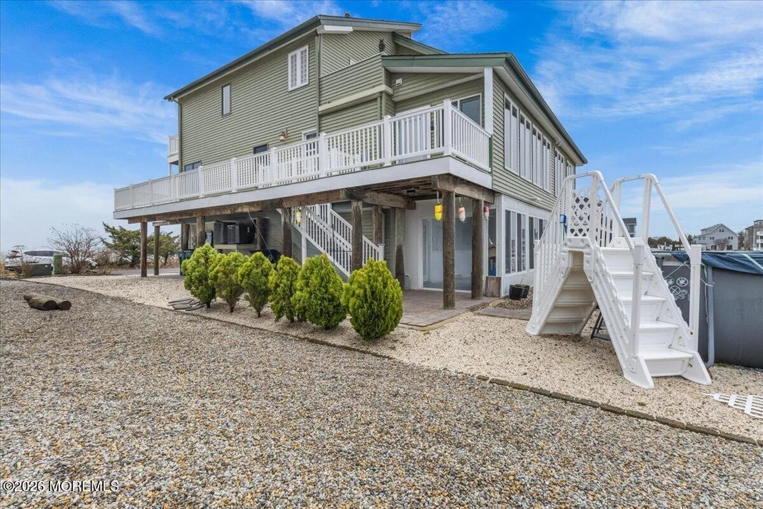 Photo of 63 Ohio Drive