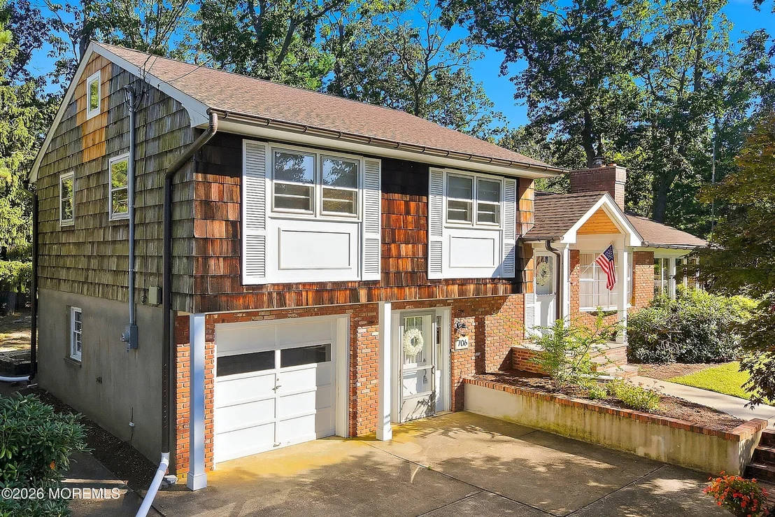 Photo of 706 Hillside Avenue