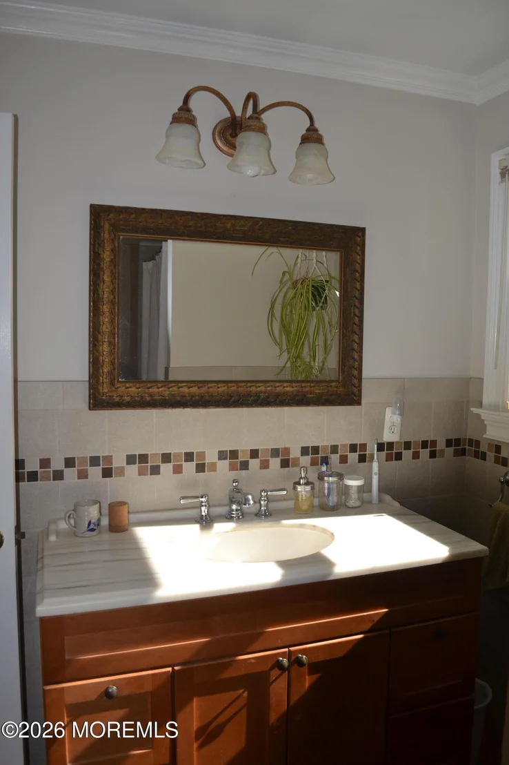 Photo of 462 Shady Lane