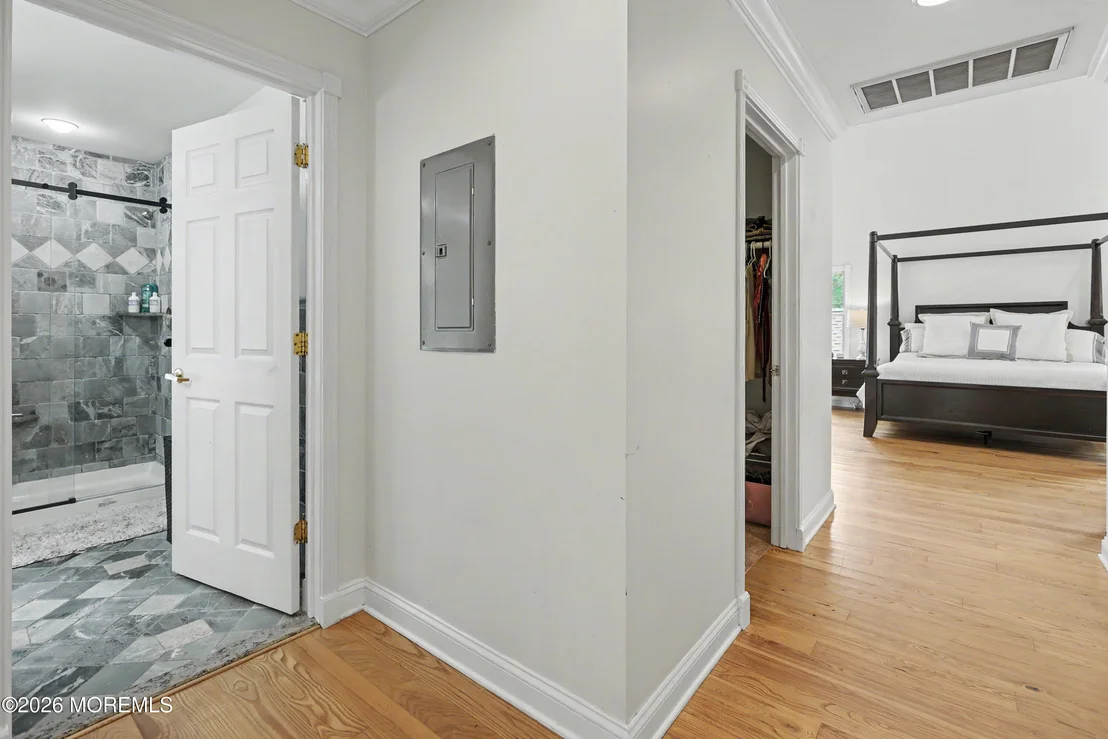 Photo of 700 Wright Debow Road