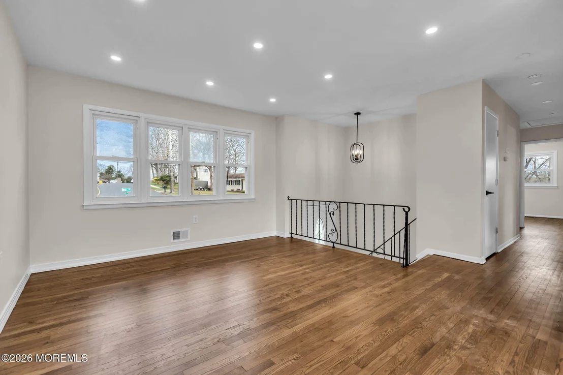 Photo of 7 Spruce Terrace