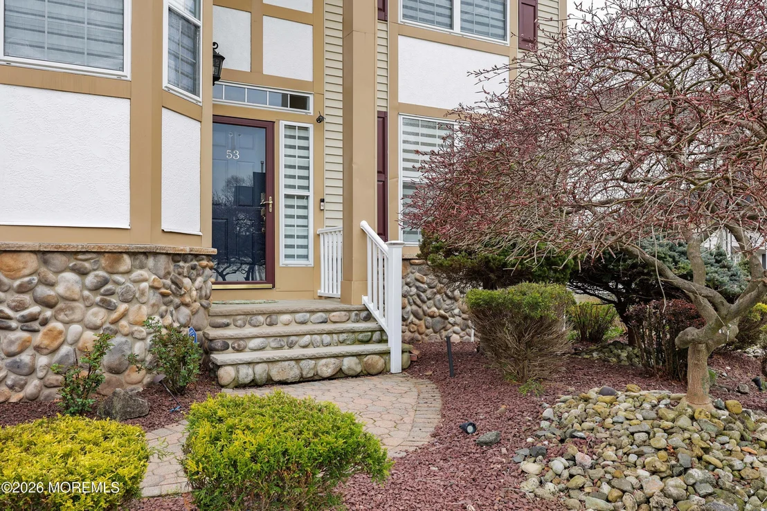 Photo of 53 Kirschman Drive