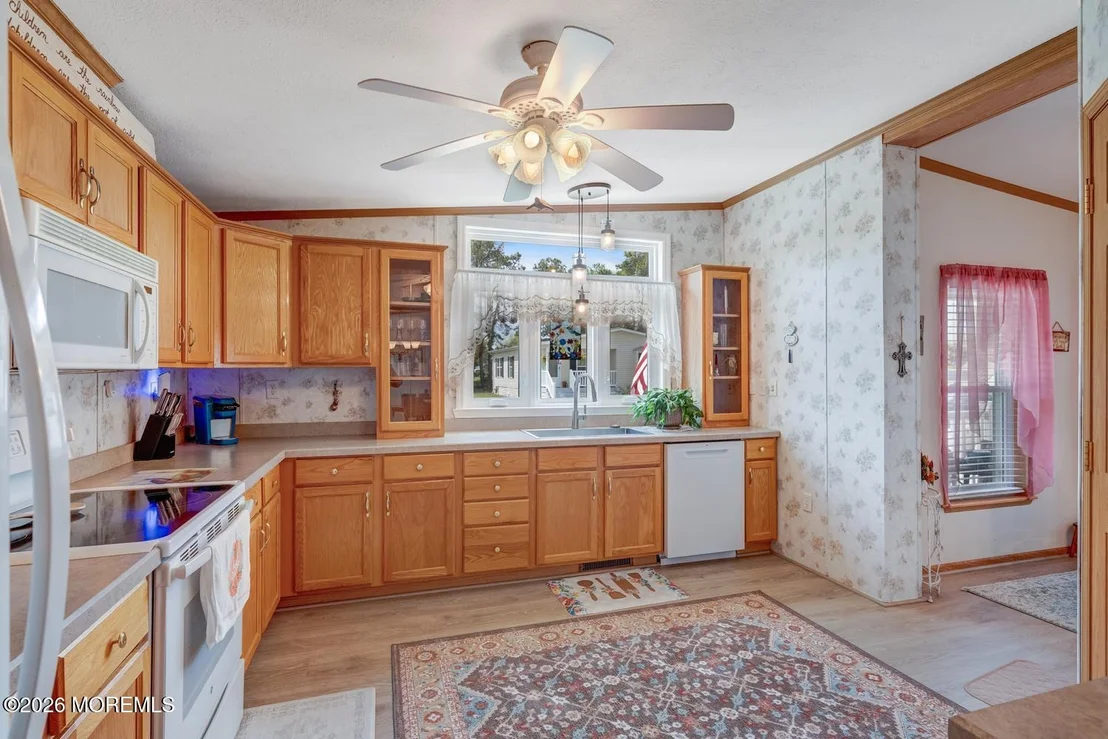 Photo of 902 Oak Ridge Terrace