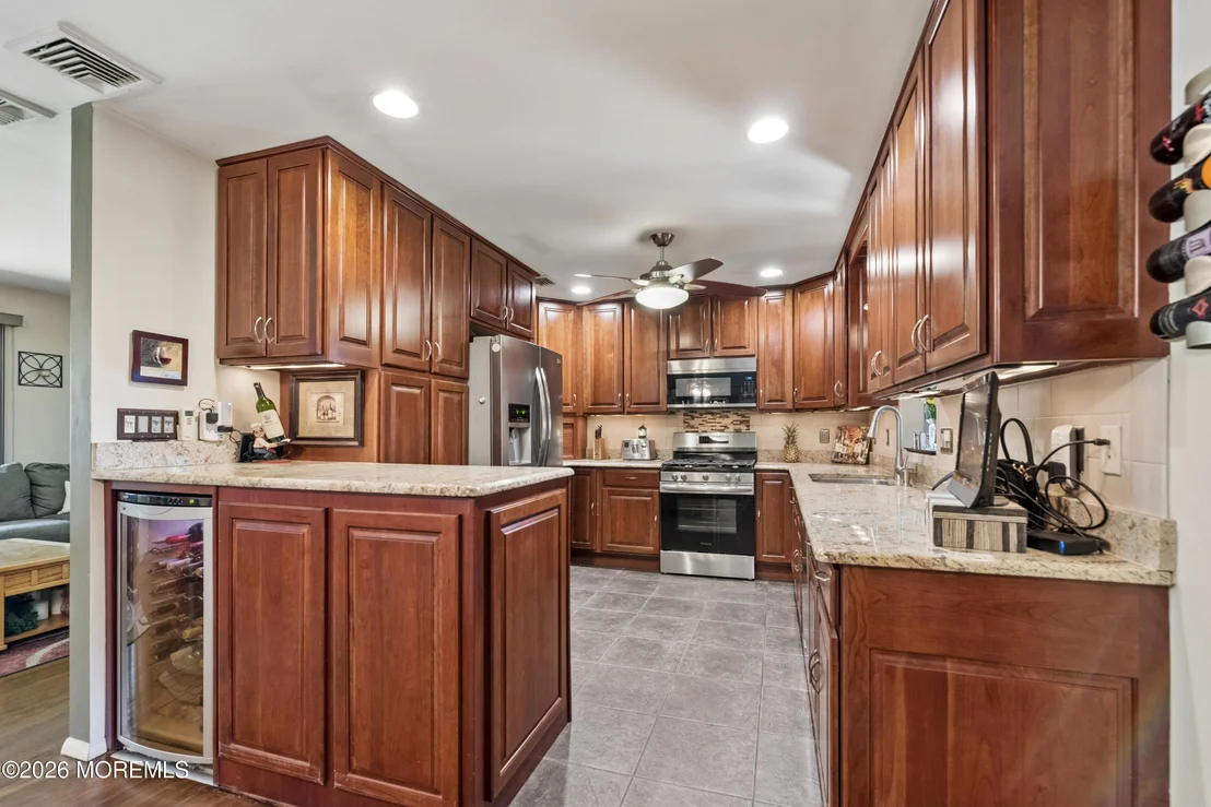 Photo of 262 Arizona Drive