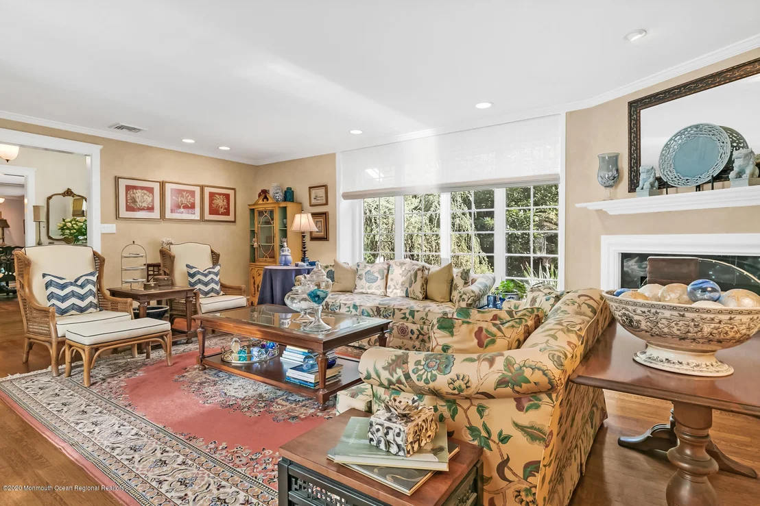 Photo of 548 Ridge Road Road