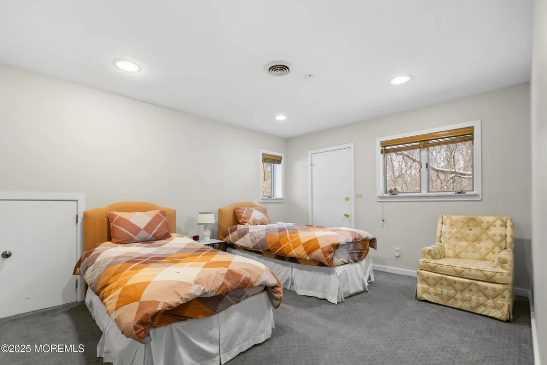 Photo of 780 Green Valley Road