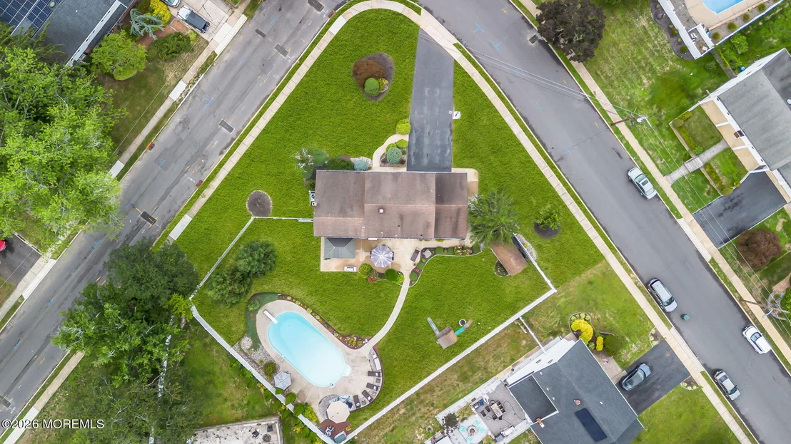 Photo of 1 Meadowbrook Drive