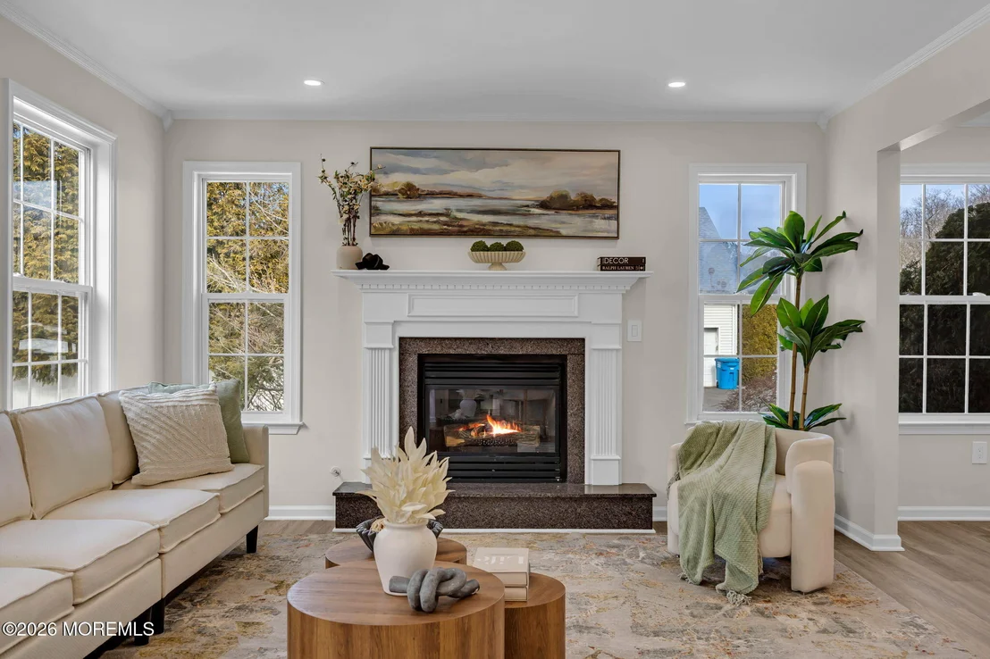 Photo of 296 White Road