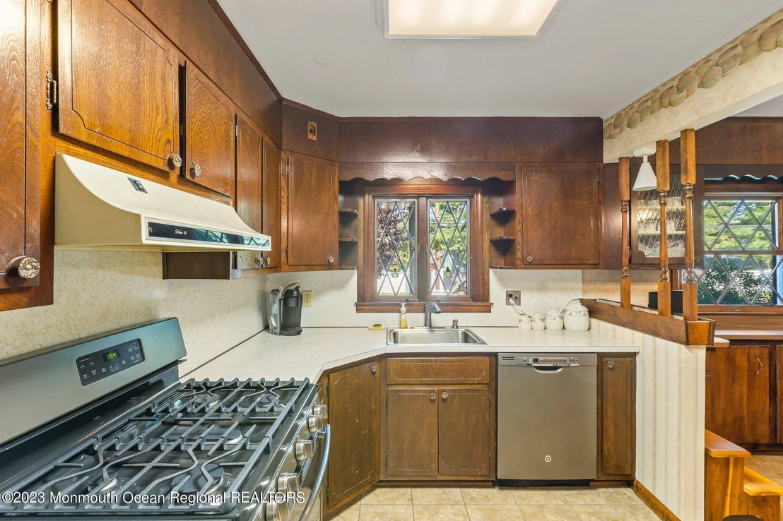 Photo of 110 Van Brackle Road