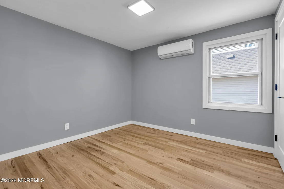 Photo of 904 Central Avenue