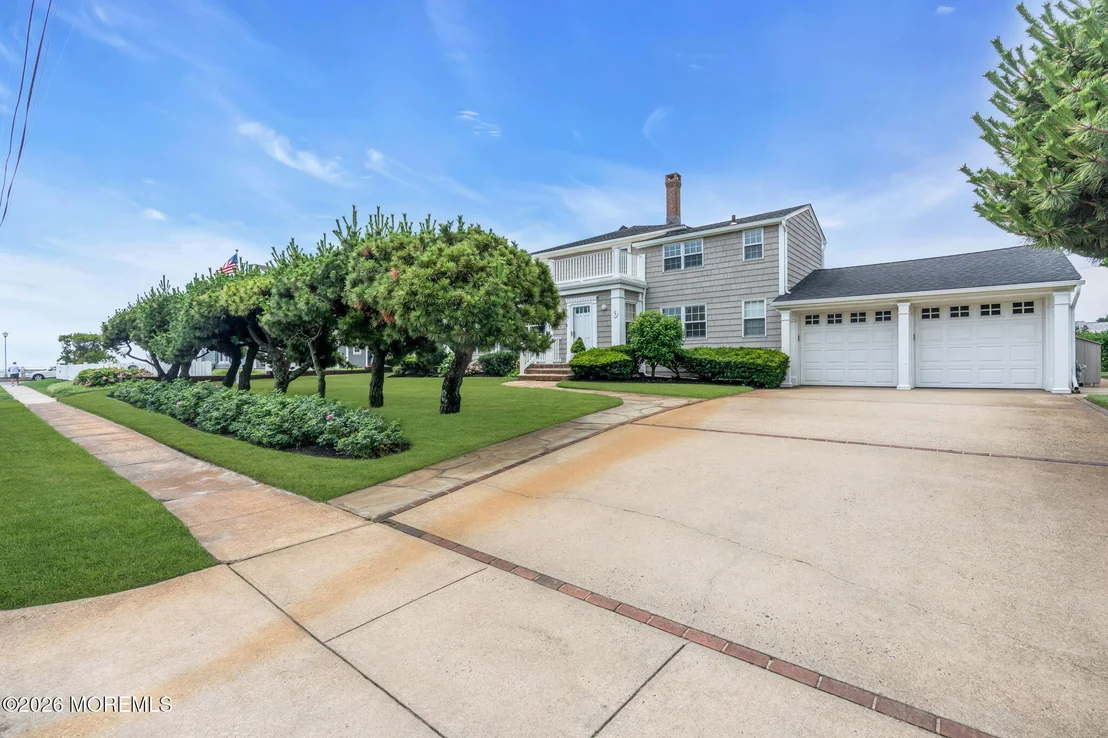 Photo of 5 Howell Avenue