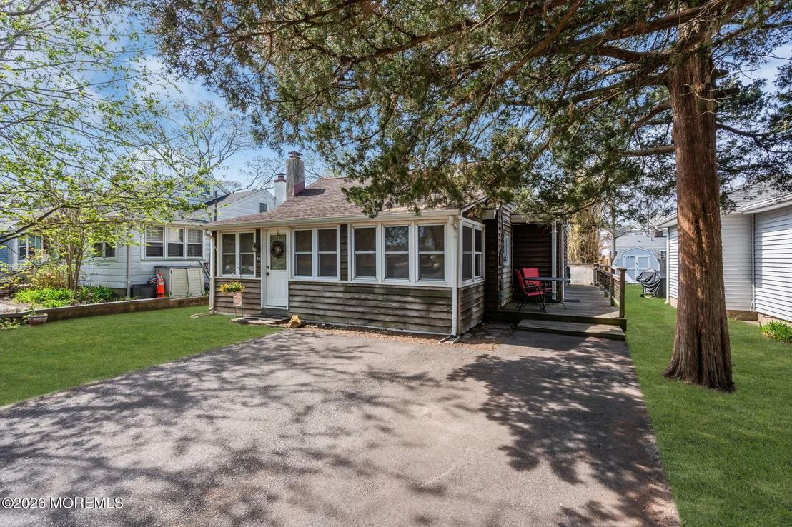 Photo of 20 Pinehurst Road