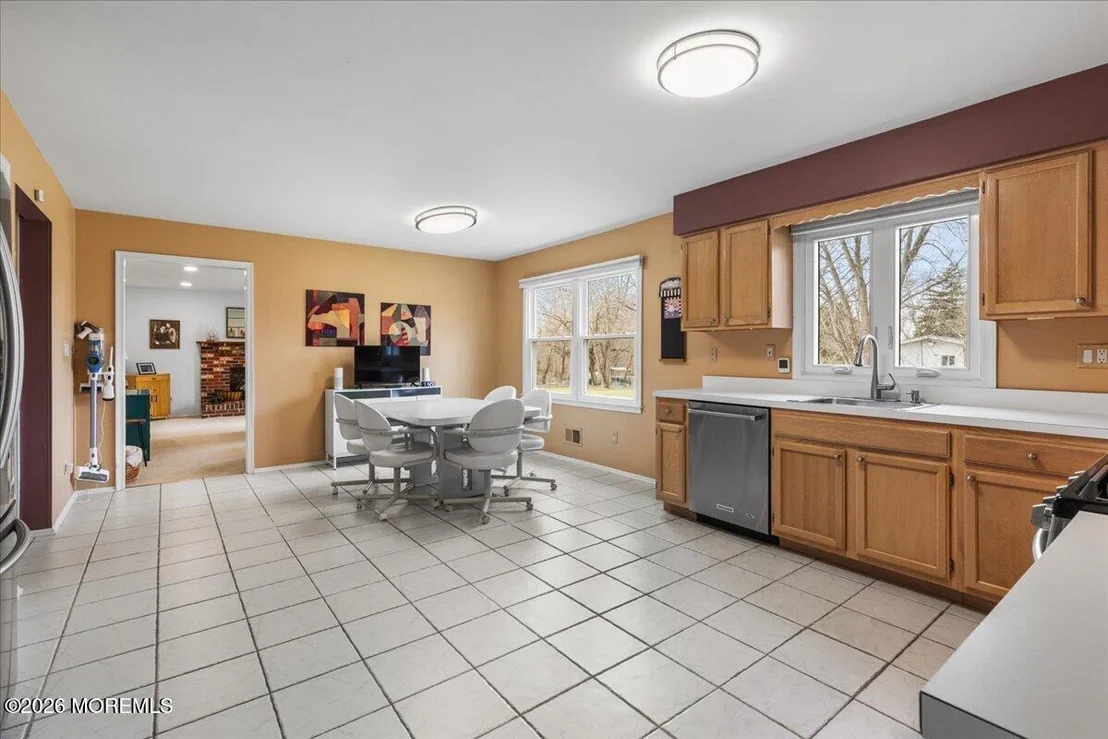 Photo of 4 Arie Drive