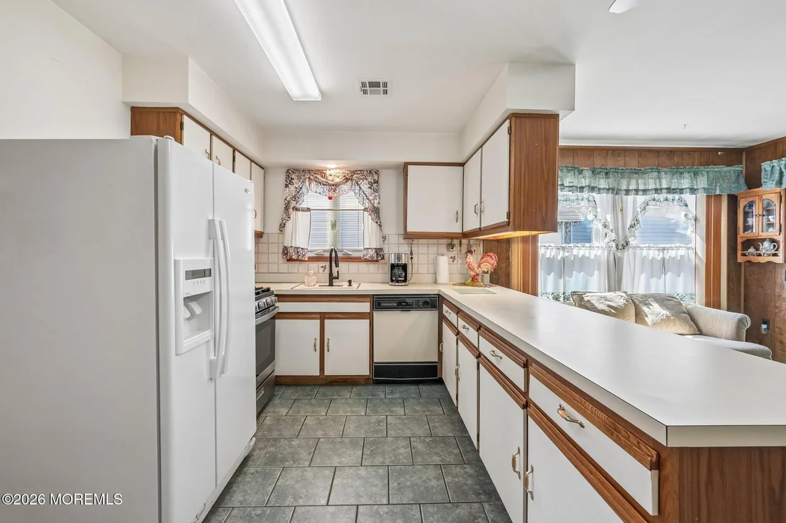 Photo of 204 Pulaski Boulevard
