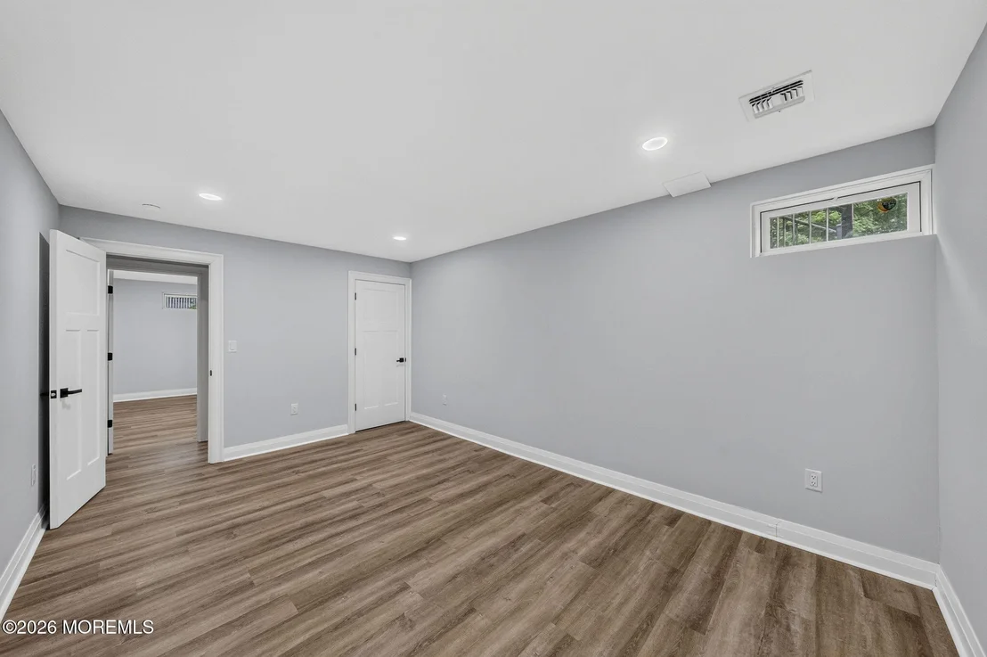 Photo of 284 Middle Road