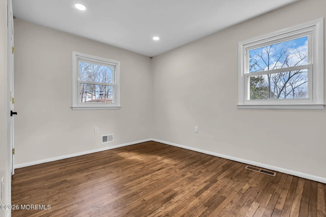 Photo of 7 Spruce Terrace