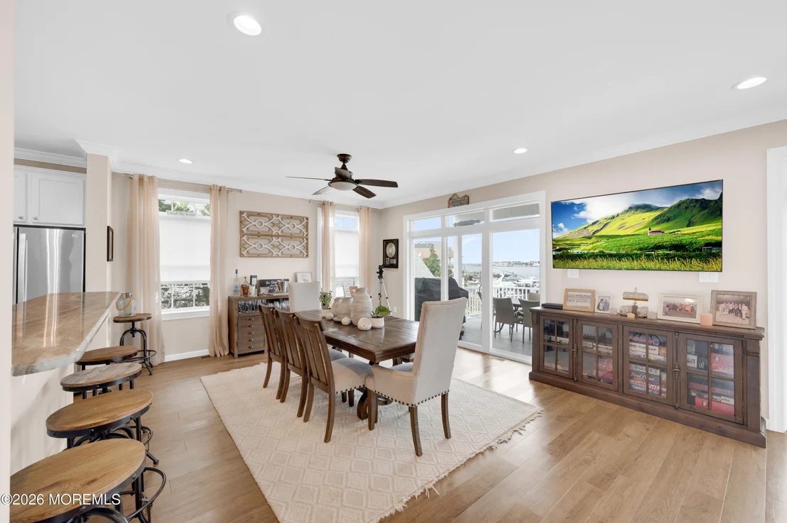 Photo of 412 6th Avenue