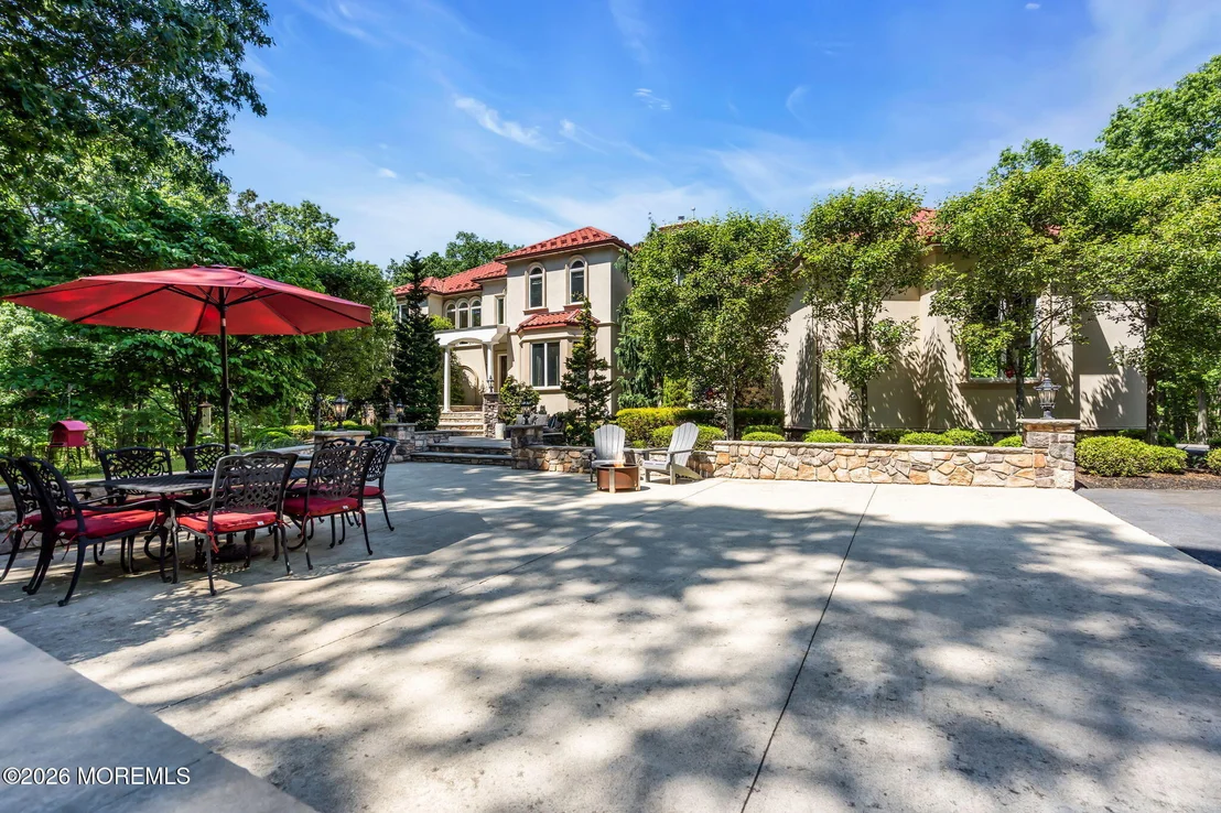 Photo of 347 Millstone Road
