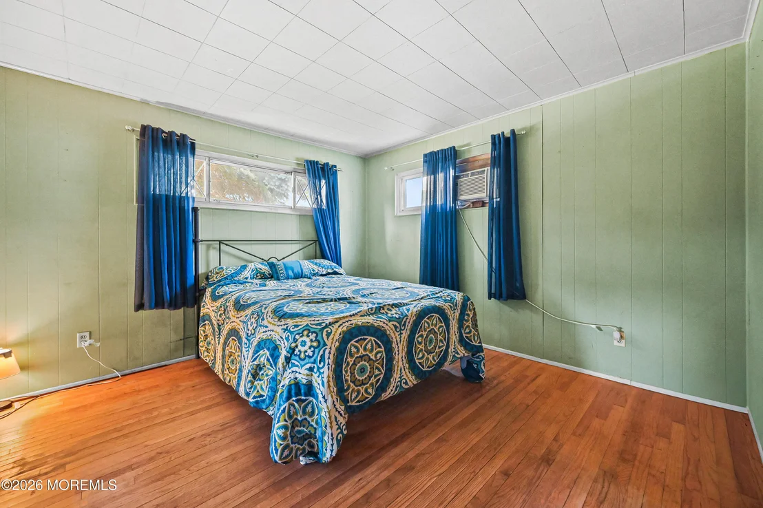 Photo of 317 Edgeview Road