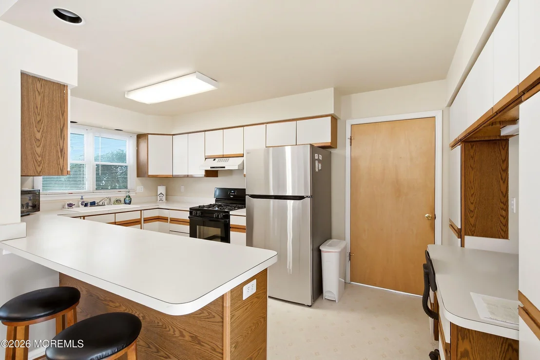 Photo of 101 Foxwood Lane