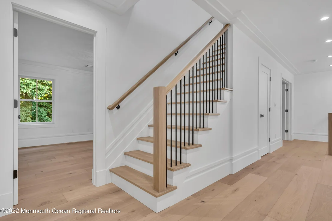 Photo of 376 Orenda Circle