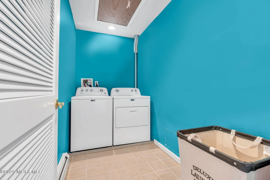 Photo of 475 Admiral Road