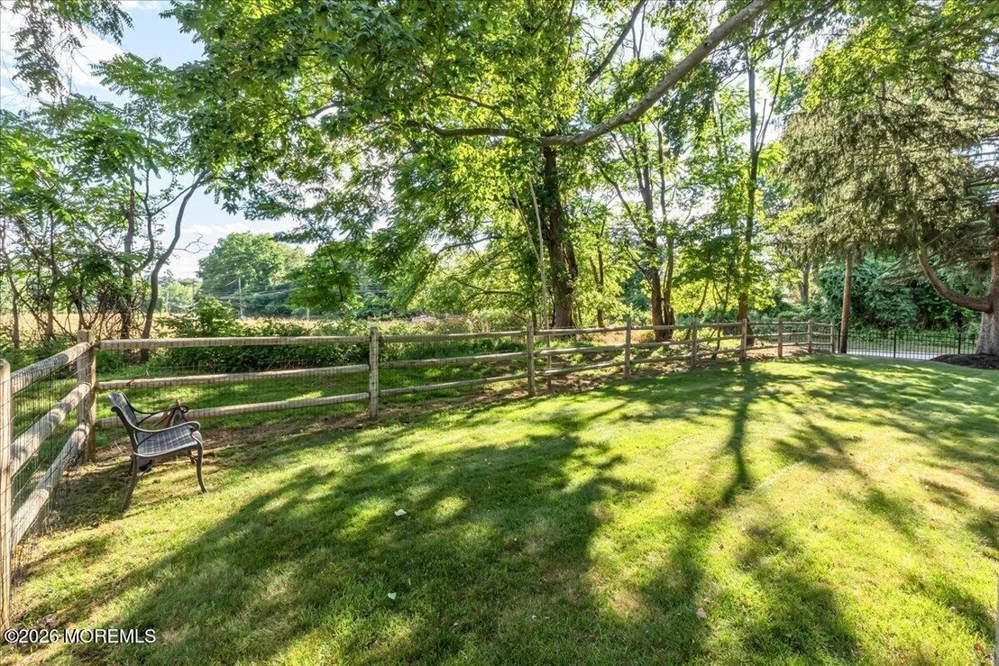 Photo of 102 Middletown Road