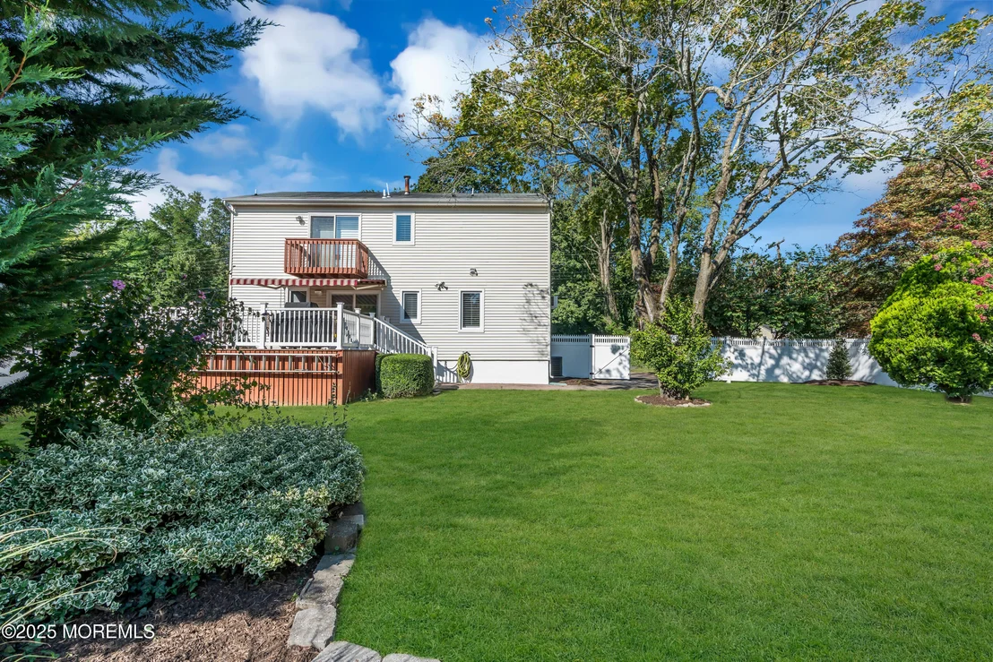 Photo of 818 Arthur Drive