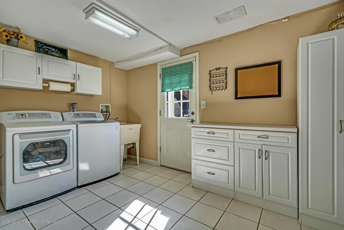 Photo of 680 Brookside Drive