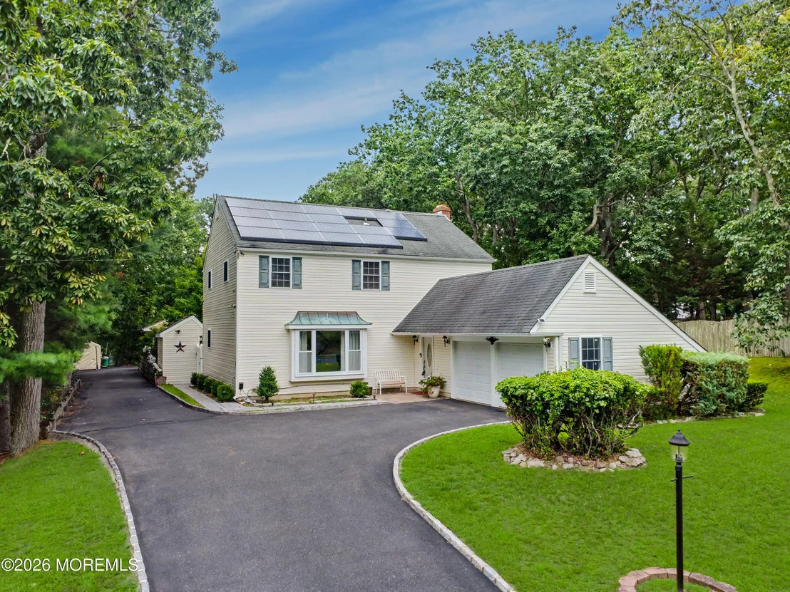 Photo of 51 Claridge Drive