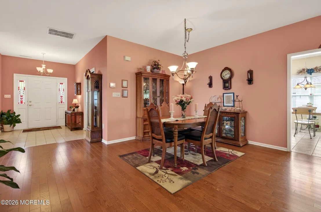 Photo of 32 Tall Pines Drive