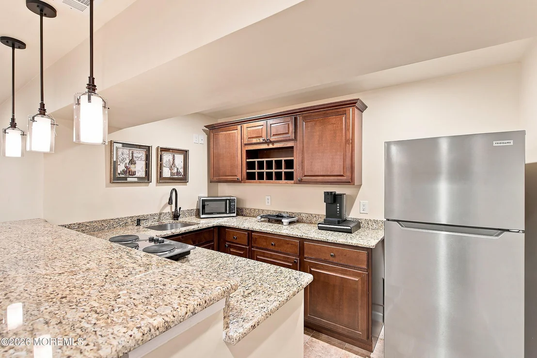 Photo of 43 Oxford Circle