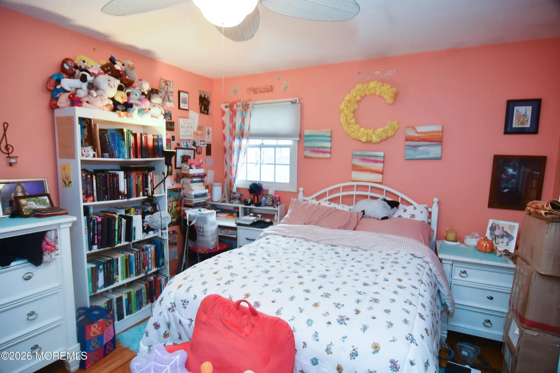 Photo of 902 10th Street