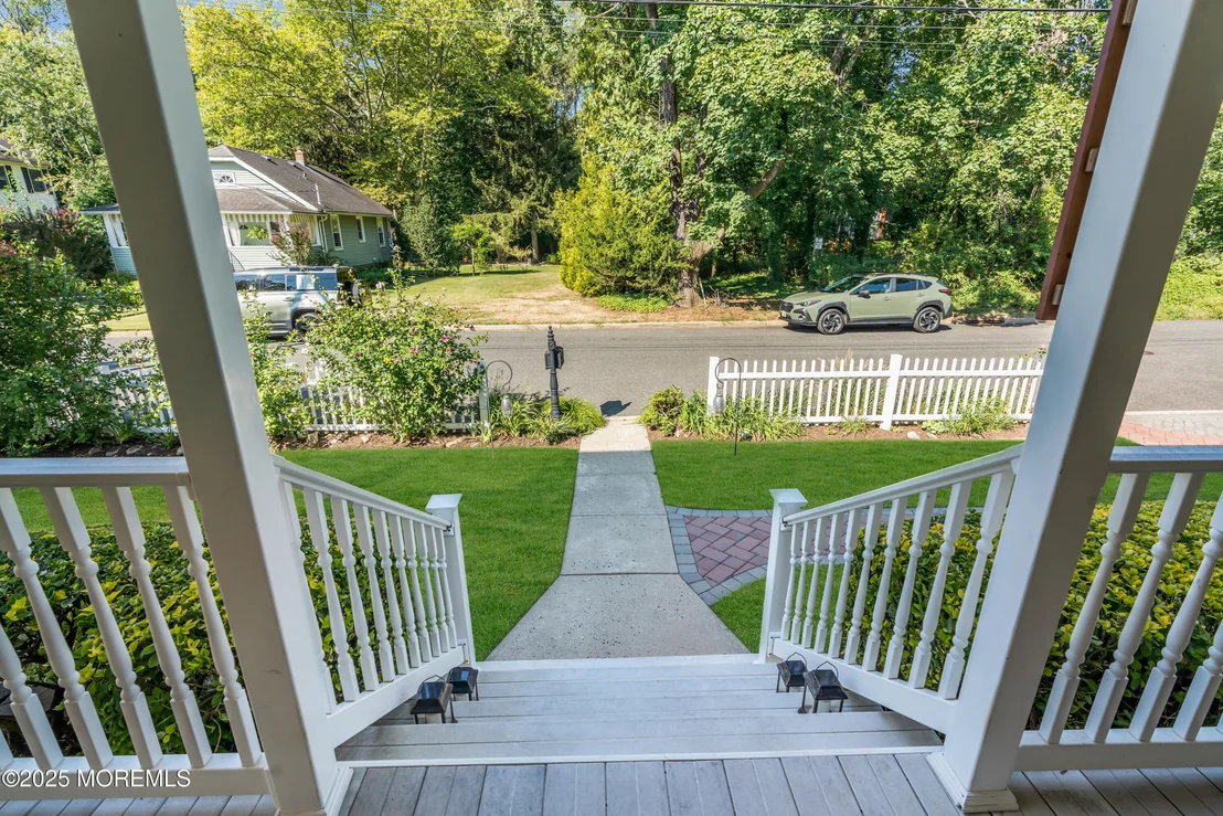 Photo of 818 Arthur Drive