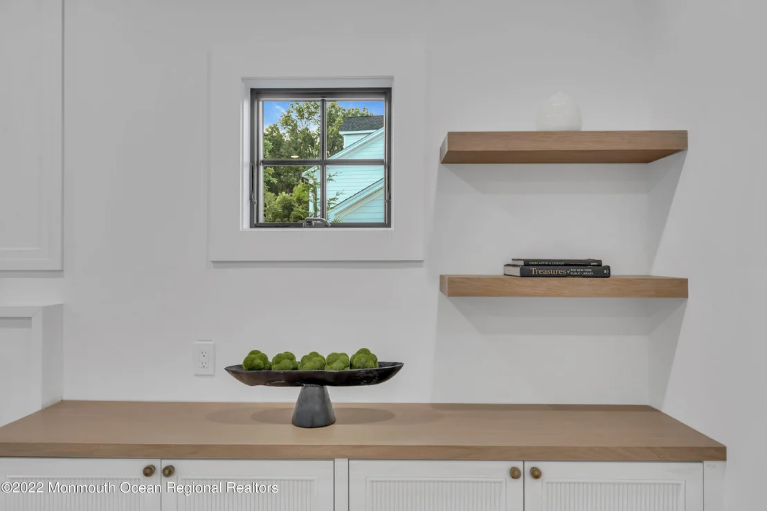 Photo of 376 Orenda Circle
