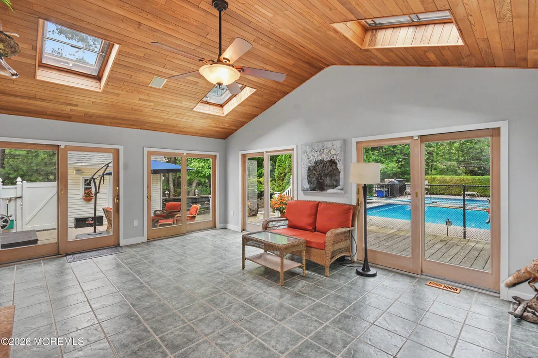 Photo of 51 Claridge Drive