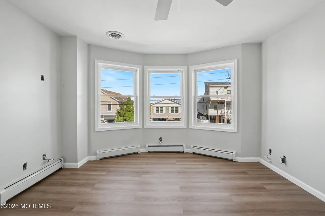 Photo of 348 Kingfisher Road