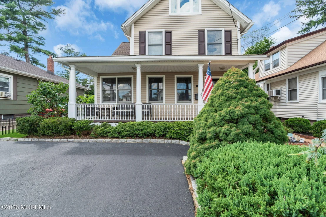 Photo of 74 Atlantic Avenue