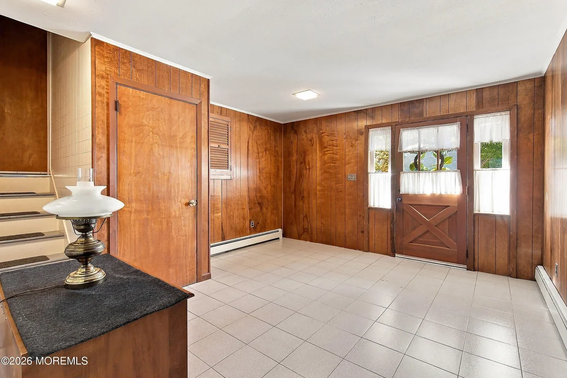 Photo of 706 Hillside Avenue