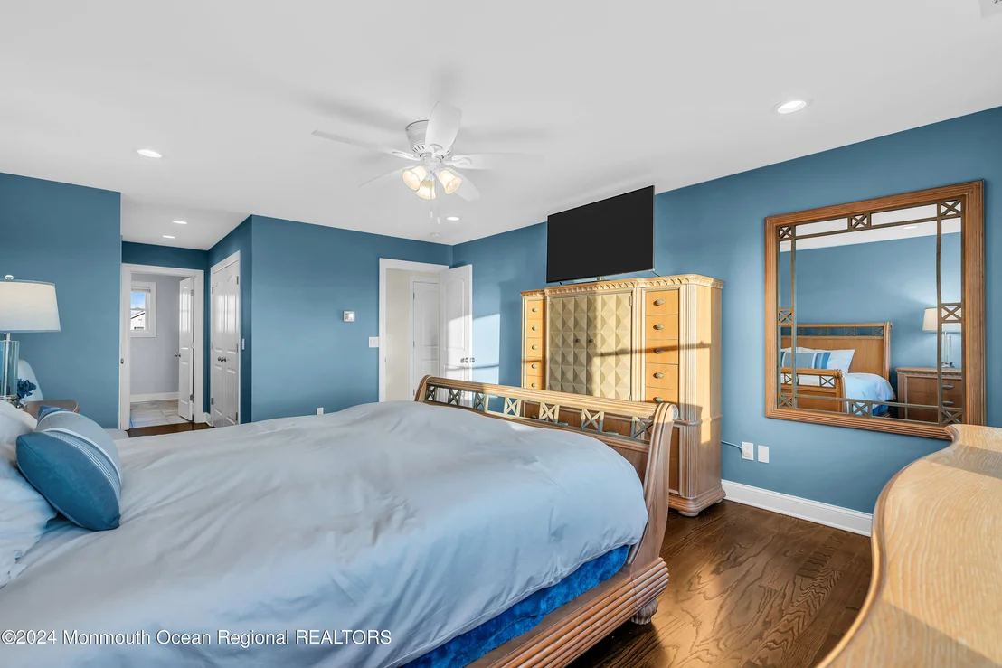 Photo of 106 Saint Lawrence Boulevard