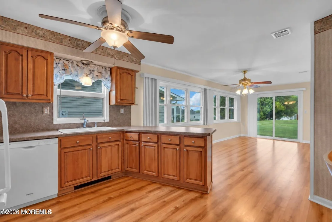 Photo of 51 Central Boulevard