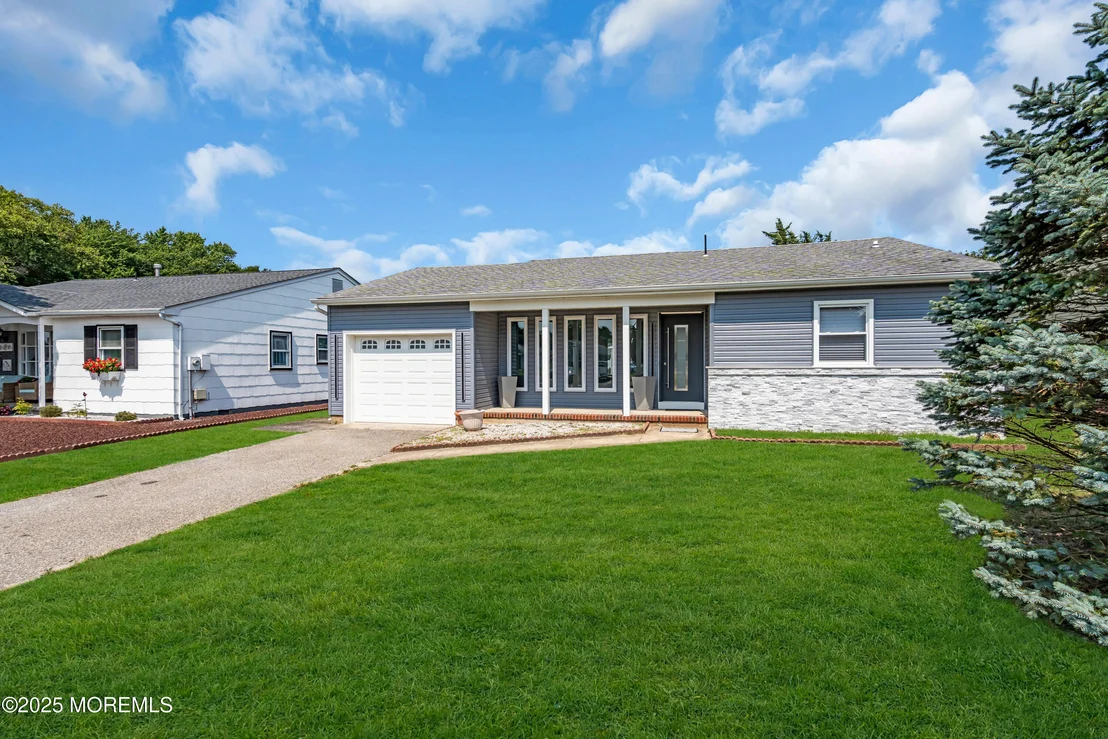 Photo of 16 Whitmore Drive