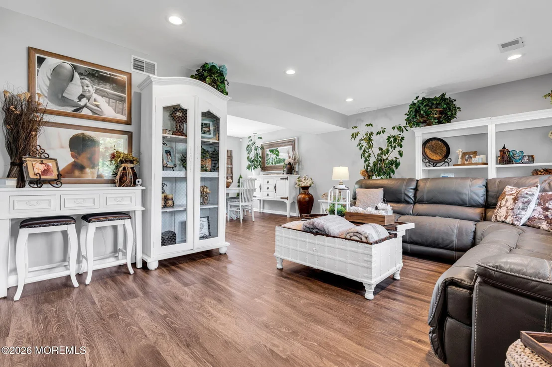 Photo of 1083 Cavan Drive
