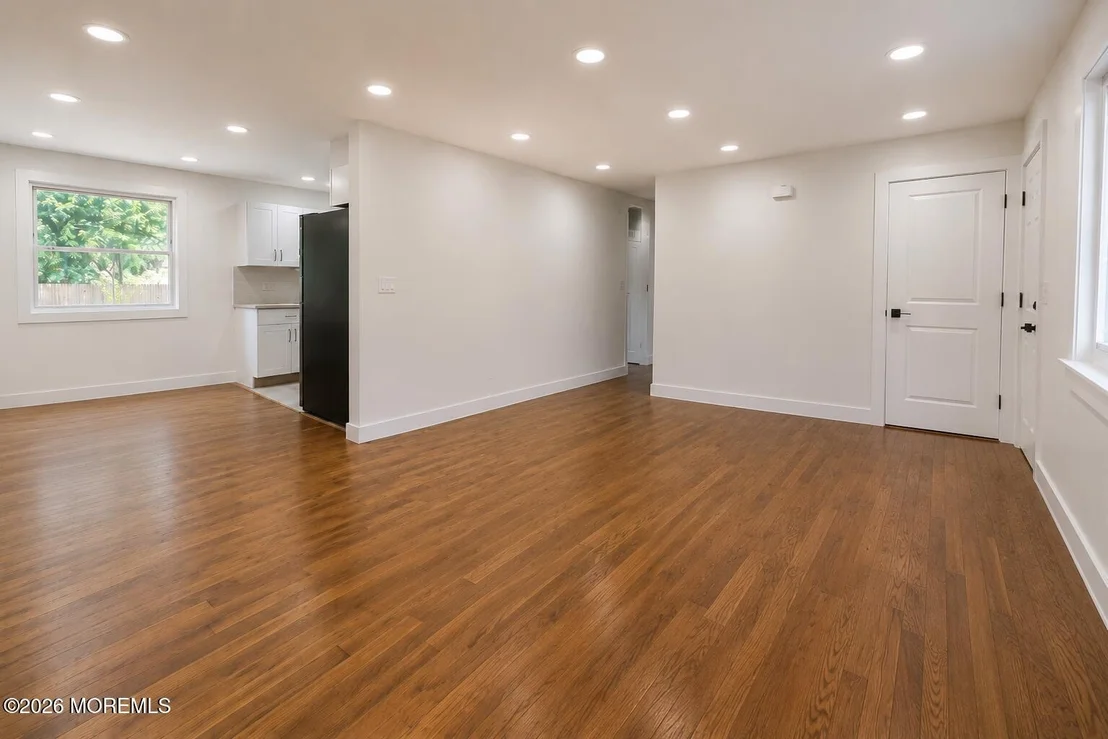 Photo of 3 Spray Boulevard