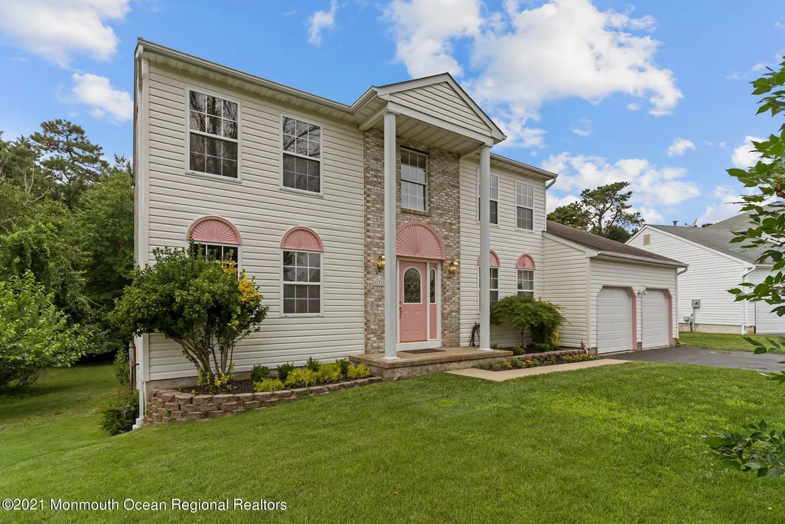 Photo of 131 Linnea Lane