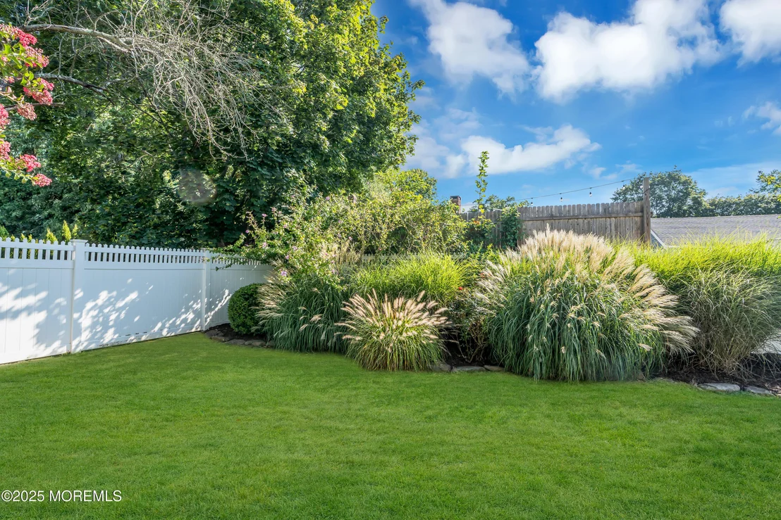 Photo of 818 Arthur Drive